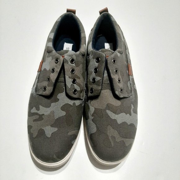Steve Madden Other - Steve Madden Bfender Slip On Shoes Sneakers Boys Size 7 Comfy